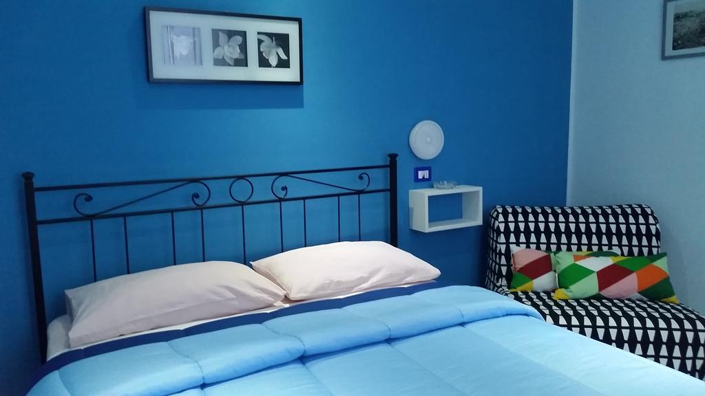 San Nicola Apartment Blu Napoli Esterno foto